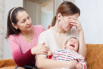 Statt sich über das eigene Baby zu freuen, leiden viele Frauen in den ersten Wochen nach der Geburt unter dem Babyblues