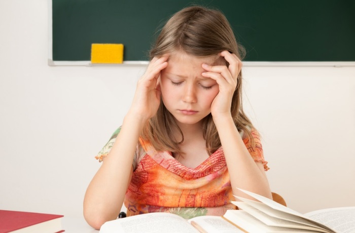 Hilfe bei Migräne: Viele Kinder könnten ihre Kopfschmerzen mit Entspannungstechniken lindern.